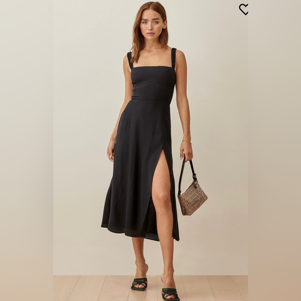 Reformation Dominique cocktail dress size 0 slit